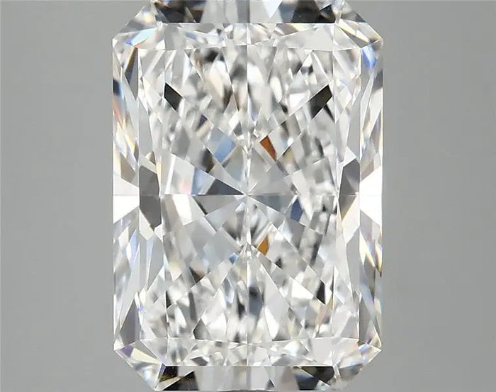 4.07 Carat · RADIANT · D · VVS2 · IGI · Excellent Cut