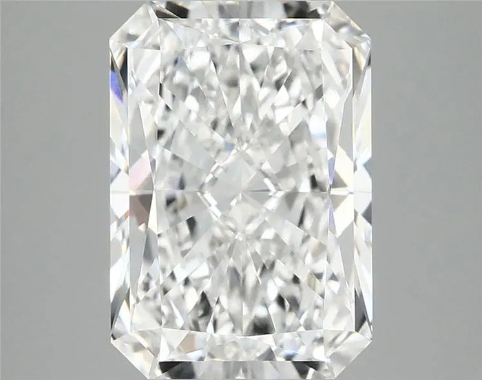 4.06 Carat · RADIANT · E · VVS2 · IGI · Excellent Cut