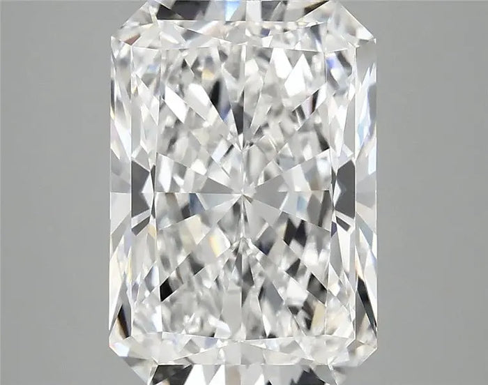 4.19 Carat · RADIANT · D · VVS2 · IGI · Excellent Cut