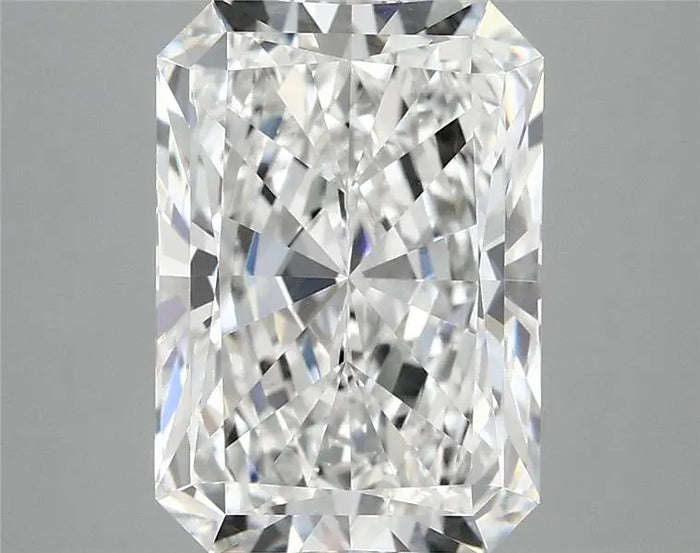 4.04 Carat · RADIANT · E · VVS2 · IGI · Excellent Cut