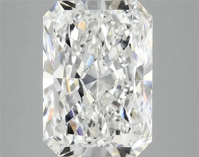 4.08 Carat · RADIANT · E · VVS2 · IGI · Excellent Cut