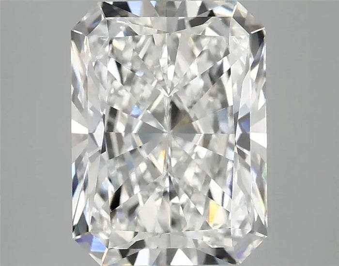4.05 Carat · RADIANT · E · VVS2 · IGI · Excellent Cut