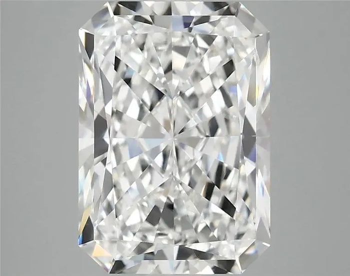 4.09 Carat · RADIANT · E · VVS2 · IGI · Excellent Cut