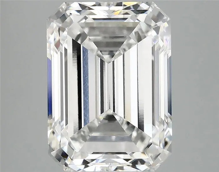 4.95 Carat · EMERALD · E · VS1 · IGI · Excellent Cut