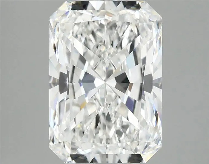 3.78 Carat · RADIANT · E · VVS2 · IGI · Excellent Cut