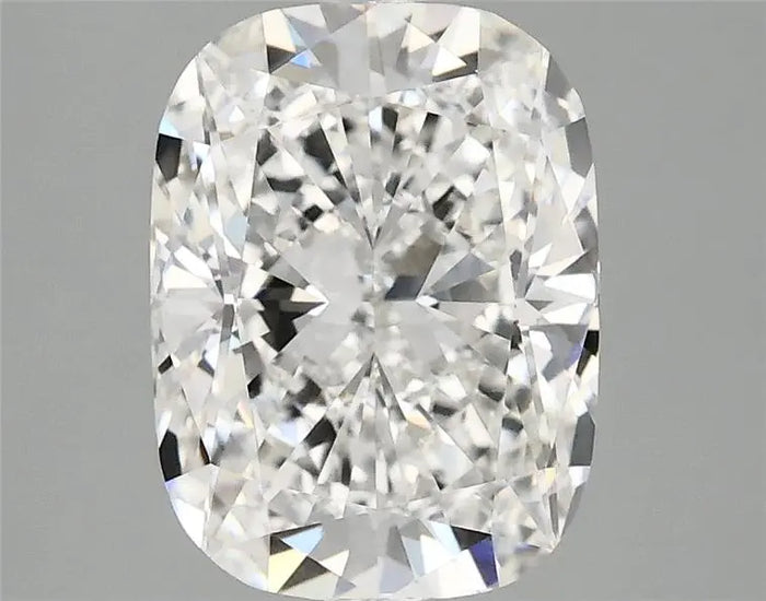 2.90 Carat · CUSHION · E · VVS2 · IGI · Excellent Cut