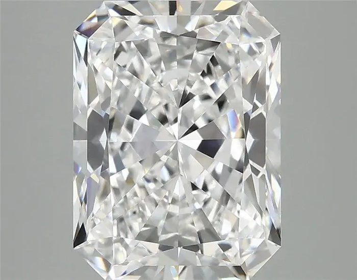 4.08 Carat · RADIANT · D · VVS2 · IGI · Excellent Cut