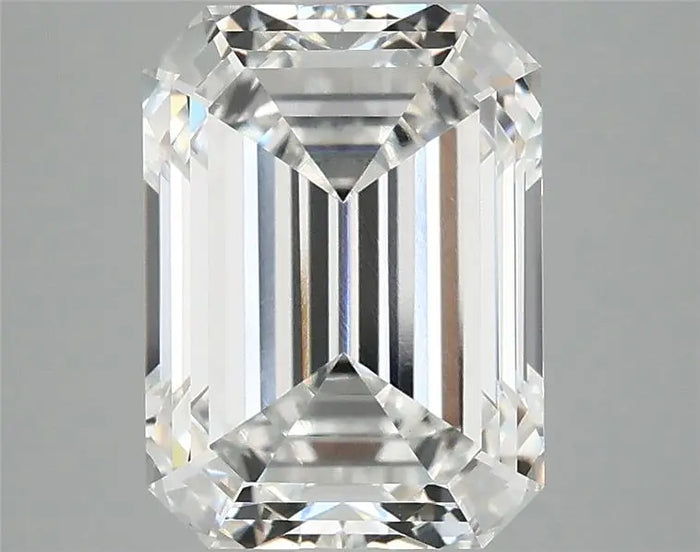 3.84 Carat · EMERALD · E · VVS2 · IGI · Excellent Cut