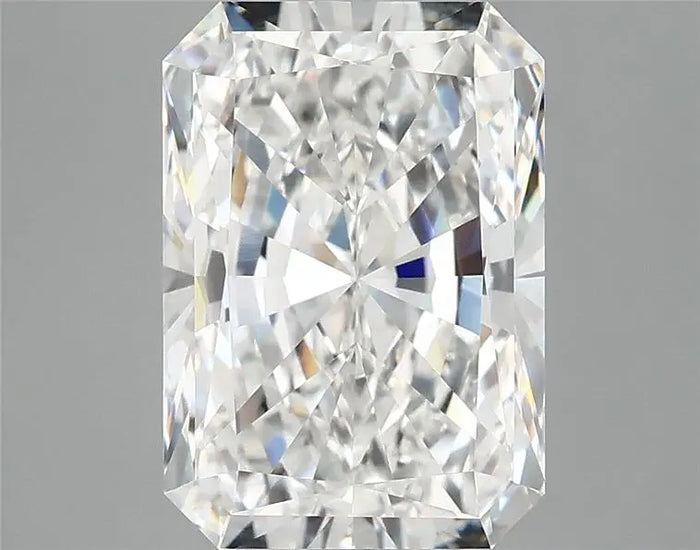 4.05 Carat · RADIANT · E · VVS2 · IGI · Excellent Cut