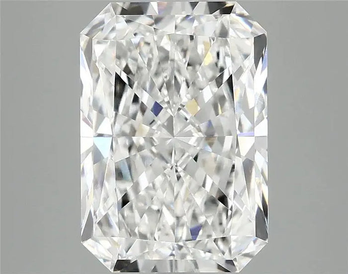 3.86 Carat · RADIANT · E · VVS2 · IGI · Excellent Cut