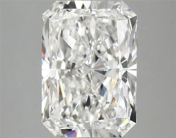 3.08 Carat · RADIANT · E · VS1 · IGI · Excellent Cut