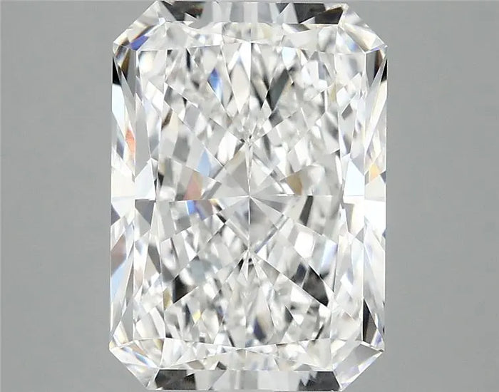 4.06 Carat · RADIANT · E · VVS2 · IGI · Excellent Cut