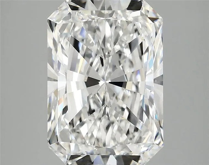 4.08 Carat · RADIANT · E · VVS2 · IGI · Excellent Cut