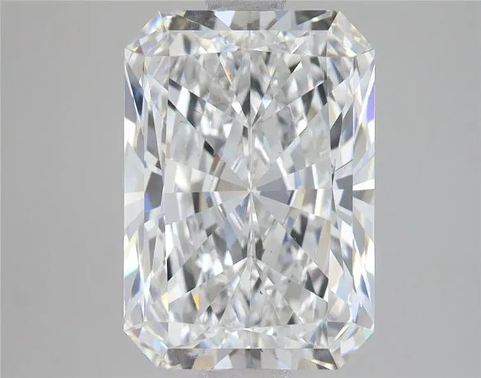 3.82 Carat · RADIANT · E · VS2 · IGI · Excellent Cut