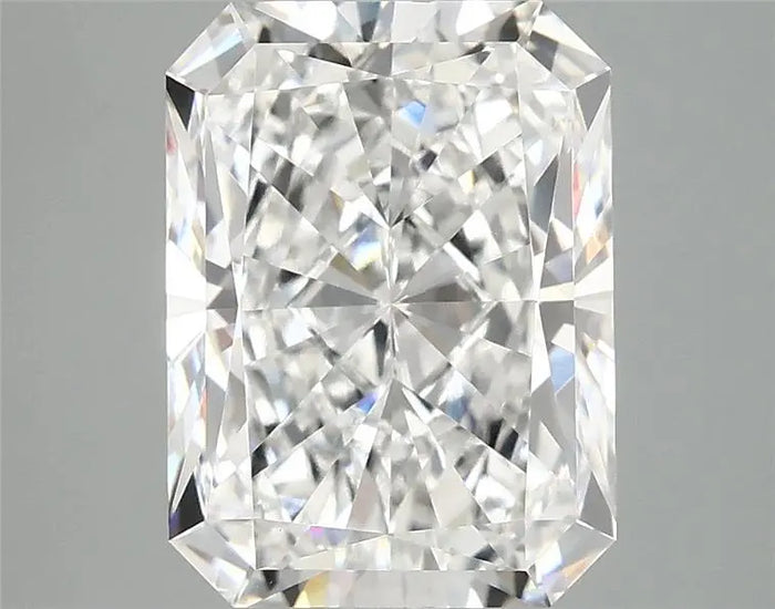 4.16 Carat · RADIANT · E · VVS2 · IGI · Excellent Cut