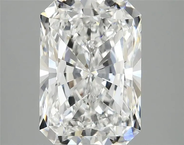 4.09 Carat · RADIANT · E · VVS2 · IGI · Excellent Cut
