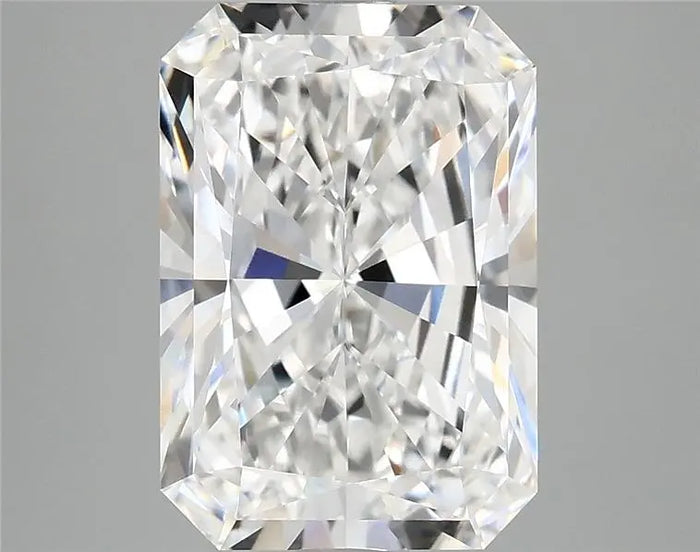 4.17 Carat · RADIANT · D · VVS2 · IGI · Excellent Cut