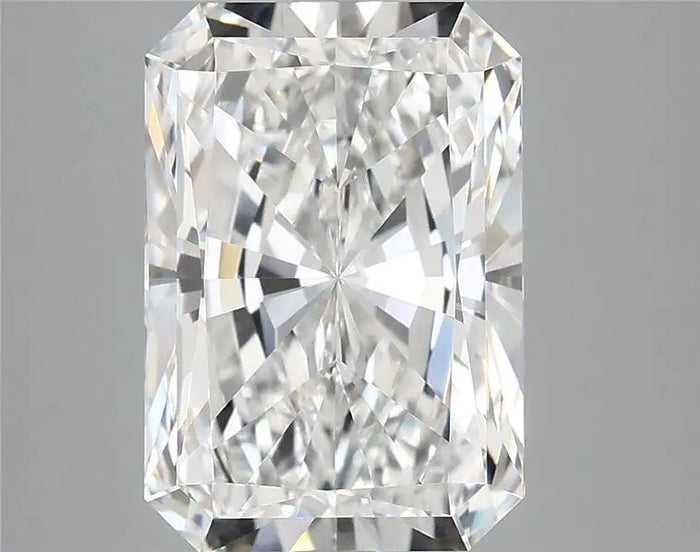 4.93 Carat · RADIANT · E · VVS2 · IGI · Excellent Cut