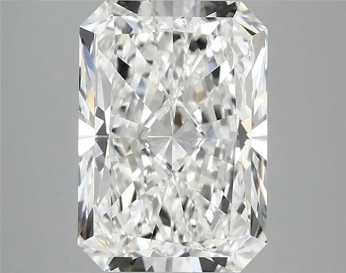 4.18 Carat · RADIANT · E · VVS2 · IGI · Excellent Cut