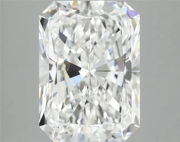 4.04 Carat · RADIANT · E · VVS2 · IGI · Excellent Cut