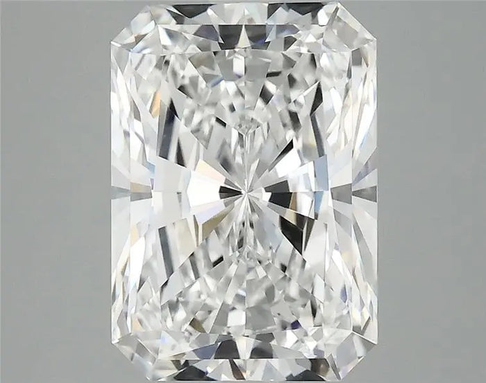 4.09 Carat · RADIANT · E · VVS2 · IGI · Excellent Cut