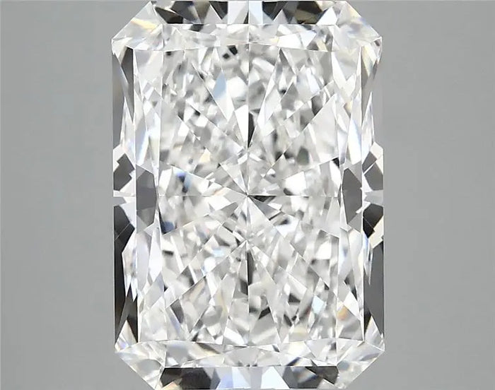 4.02 Carat · RADIANT · E · VVS2 · IGI · Excellent Cut