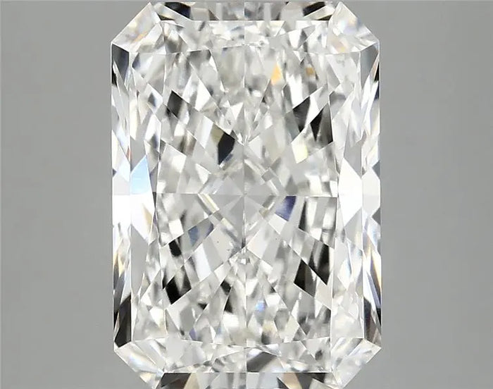 3.96 Carat · RADIANT · F · VVS2 · IGI · Excellent Cut