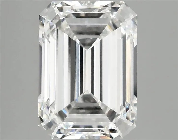 3.74 Carat · EMERALD · E · VVS2 · IGI · Excellent Cut