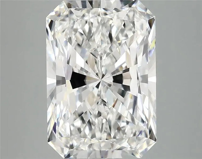4.85 Carat · RADIANT · E · VVS2 · IGI · Excellent Cut