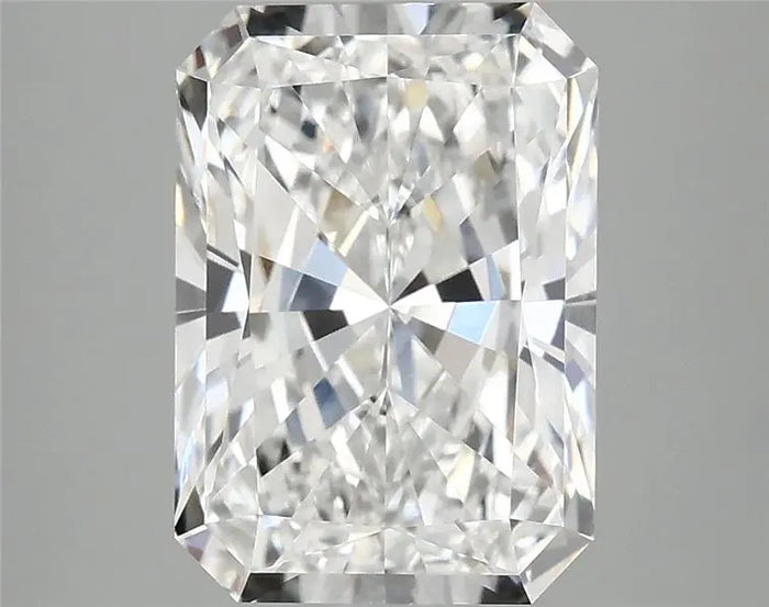 4.04 Carat · RADIANT · E · VVS2 · IGI · Excellent Cut
