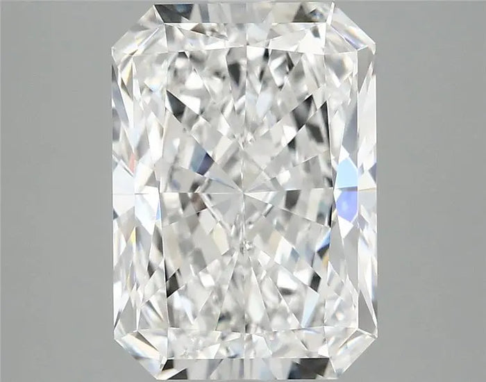 3.97 Carat · RADIANT · D · VVS2 · IGI · Excellent Cut