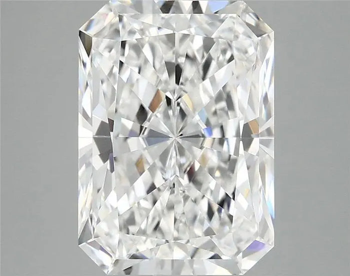 4.05 Carat · RADIANT · E · VVS2 · IGI · Excellent Cut