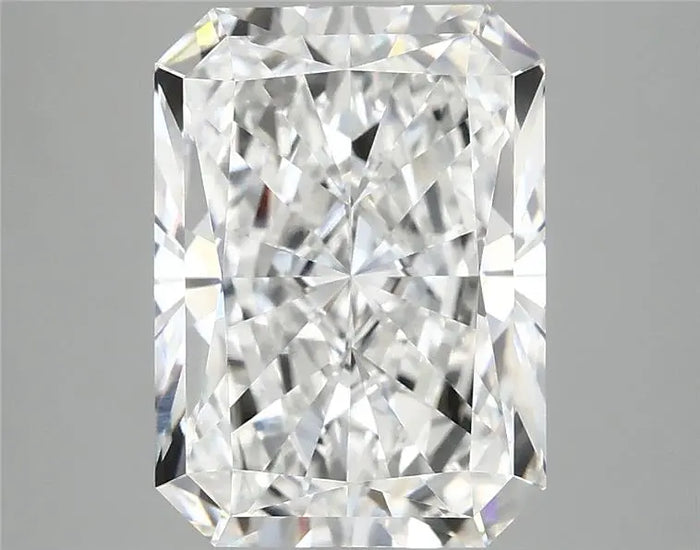 4.44 Carat · RADIANT · E · VVS2 · IGI · Excellent Cut