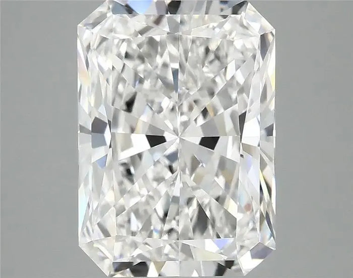 4.07 Carat · RADIANT · D · VVS2 · IGI · Excellent Cut
