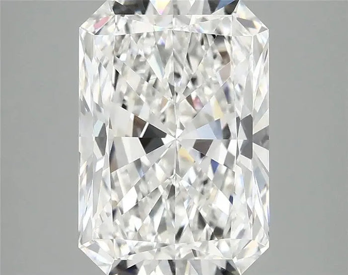 4.09 Carat · RADIANT · E · VVS2 · IGI · Excellent Cut