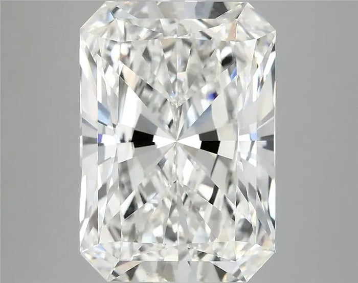 4.92 Carat · RADIANT · E · VVS2 · IGI · Excellent Cut
