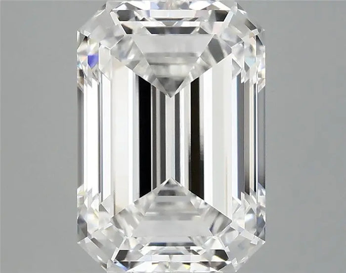 4.09 Carat · EMERALD · E · VVS2 · IGI · Excellent Cut