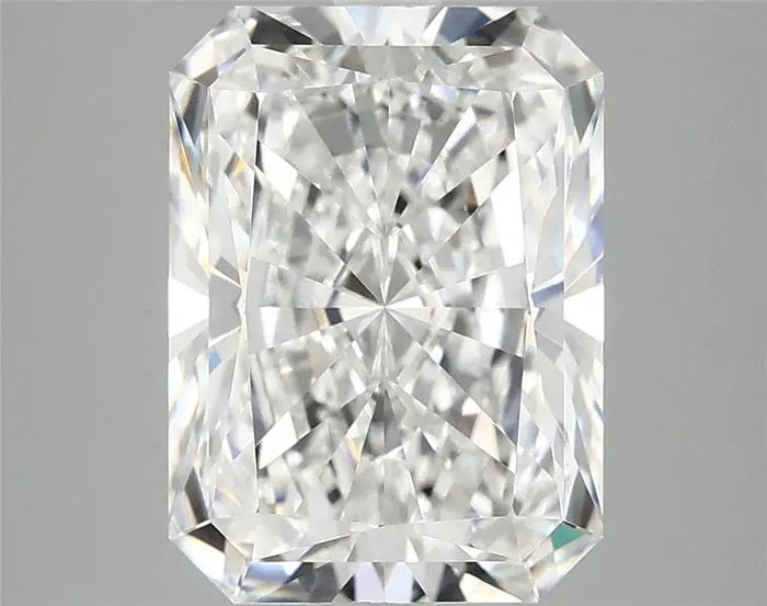 4.02 Carat · RADIANT · E · VVS2 · IGI · Excellent Cut