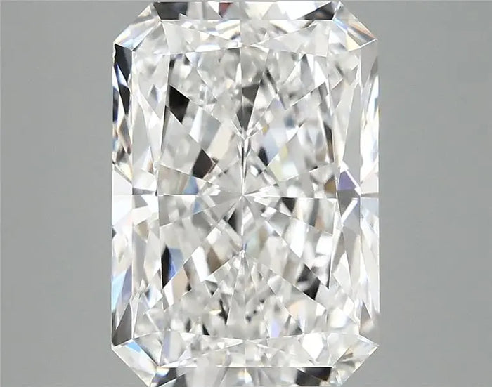 4.03 Carat · RADIANT · E · VVS2 · IGI · Excellent Cut