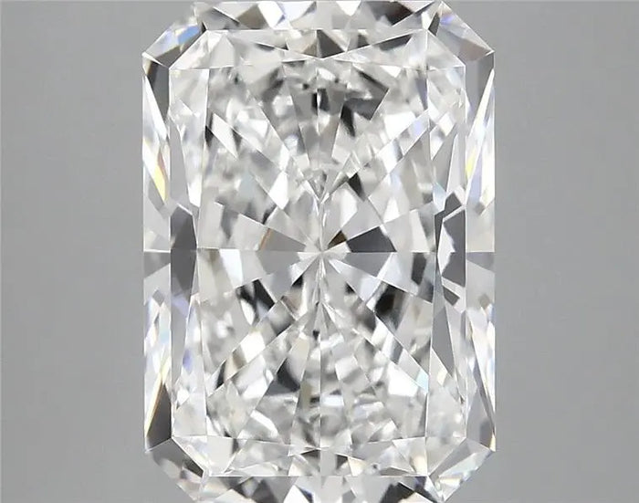 4.08 Carat · RADIANT · E · VVS2 · IGI · Excellent Cut