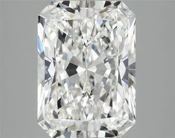 4.09 Carat · RADIANT · E · VVS2 · IGI · Excellent Cut