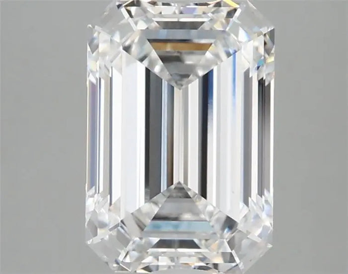 2.73 Carat · EMERALD · D · VVS2 · IGI · Excellent Cut