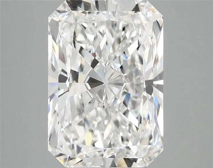 4.06 Carat · RADIANT · E · VVS2 · IGI · Excellent Cut
