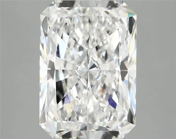 4.04 Carat · RADIANT · E · VVS2 · IGI · Excellent Cut