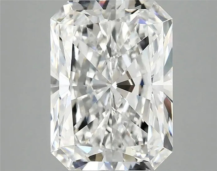4.05 Carat · RADIANT · E · VVS2 · IGI · Excellent Cut