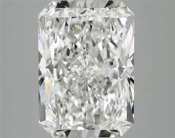 3.82 Carat · RADIANT · E · VS1 · IGI · Excellent Cut
