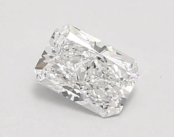 0.64 Carat · RADIANT · D · VS2 · IGI · Very Good Cut