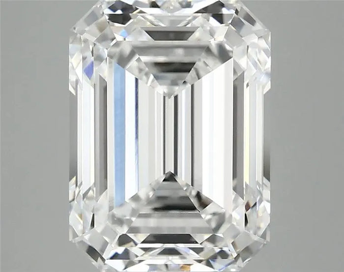 4.92 Carat · EMERALD · E · VVS2 · IGI · Excellent Cut