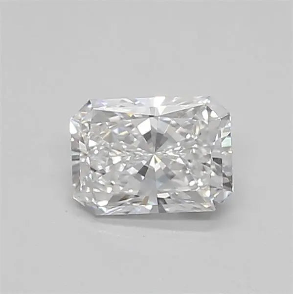 0.39 Carat · RADIANT · D · VS1 · IGI · Very Good Cut