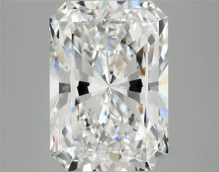 4.89 Carat · RADIANT · E · VVS2 · IGI · Excellent Cut